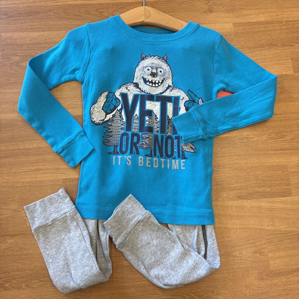 Carter's Yeti Pjs - 5