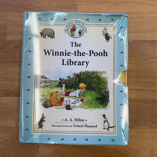 NEW Winnie the Pooh Library