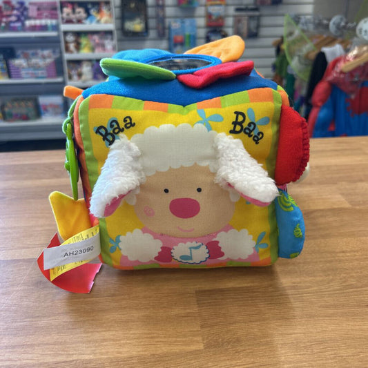 Melissa & Doug Soft Cube Toy