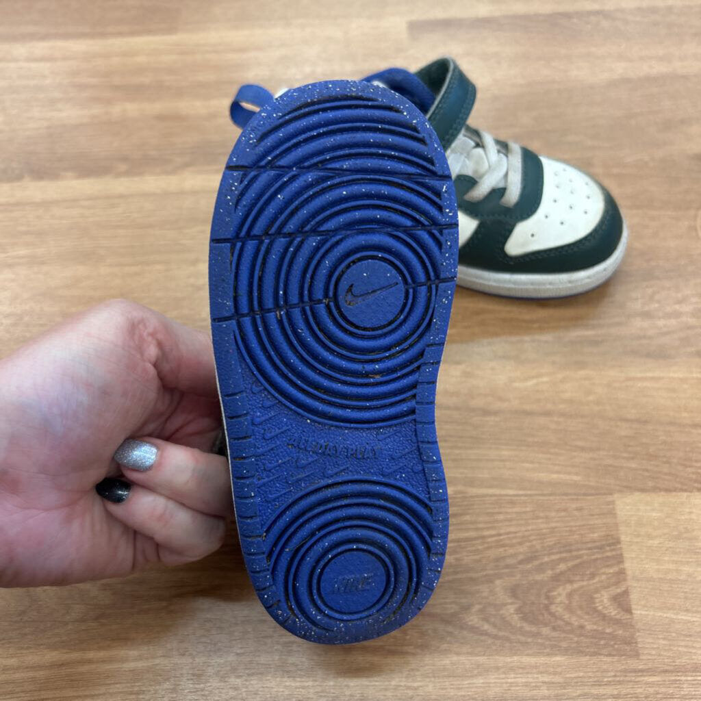 Nike Green/Blue Sneakers - 8