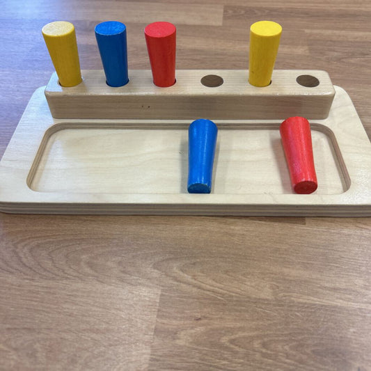 Monti Kids Peg Box (some wear on pegs)