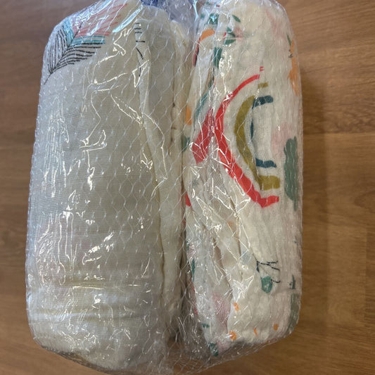 NEW Set of 3 Muslin Swaddle Blankets