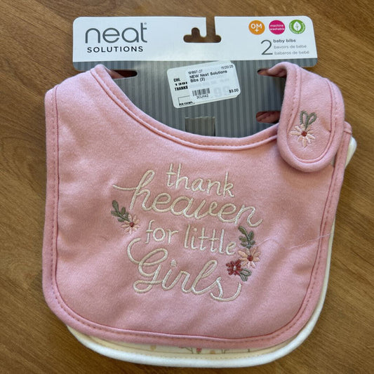 NEW Neat Solutions Bibs (2)