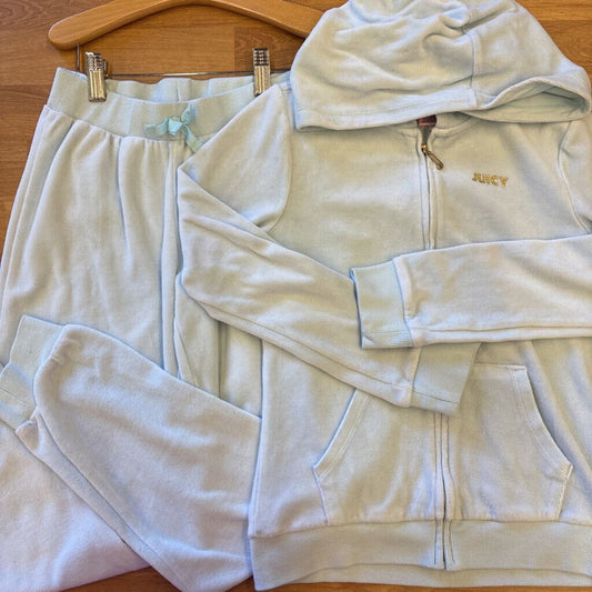 Juicy Couture Velour LS Hoodie Pant Set 12