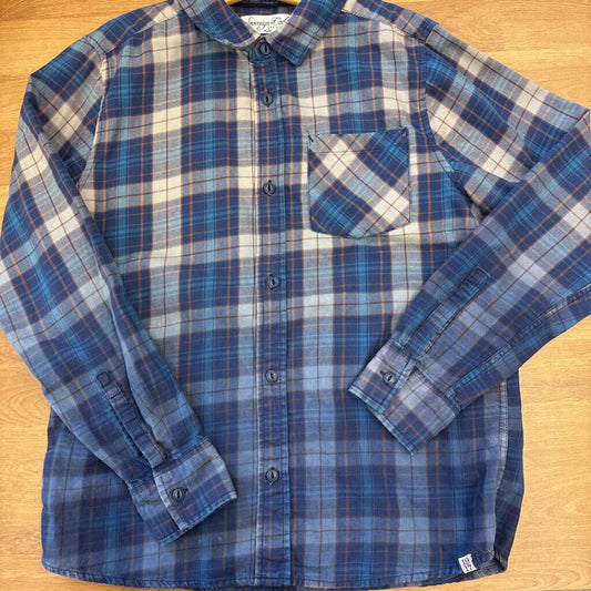 Sovereign Code Plaid LS Button Up - 14