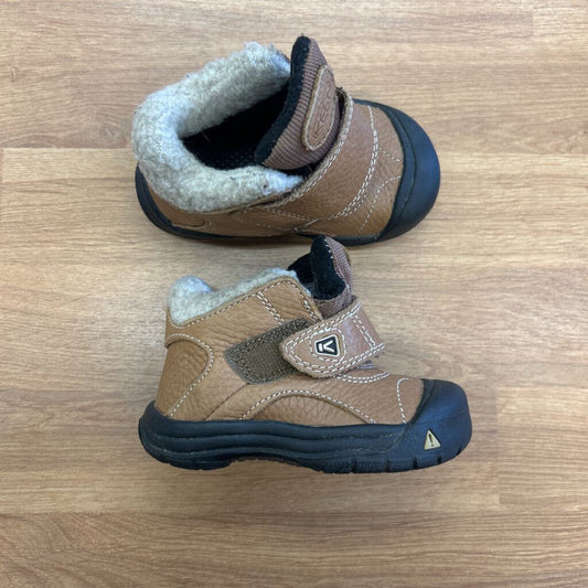 Keen Brown Hiking Boots - 5