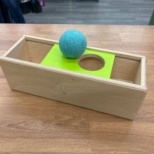 Lovevery Slide Top Ball Drop w/Ball