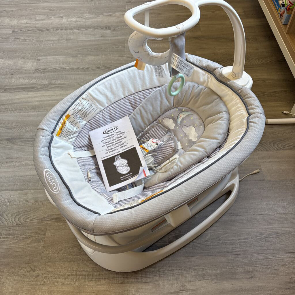 Graco Sense2Soothe Baby Swing (retails at $349 new)