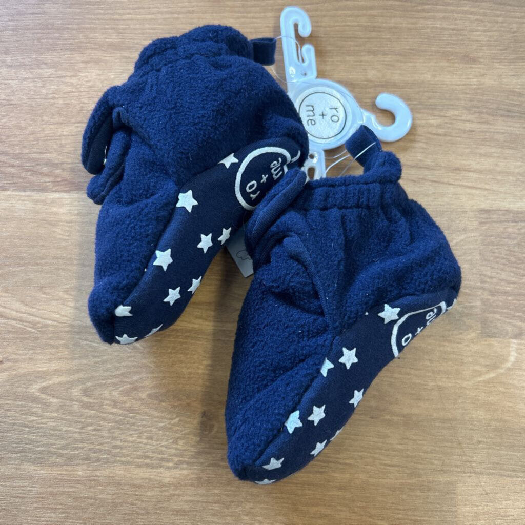 NEW Ro+Me Fleece Snap Booties - 6/12m