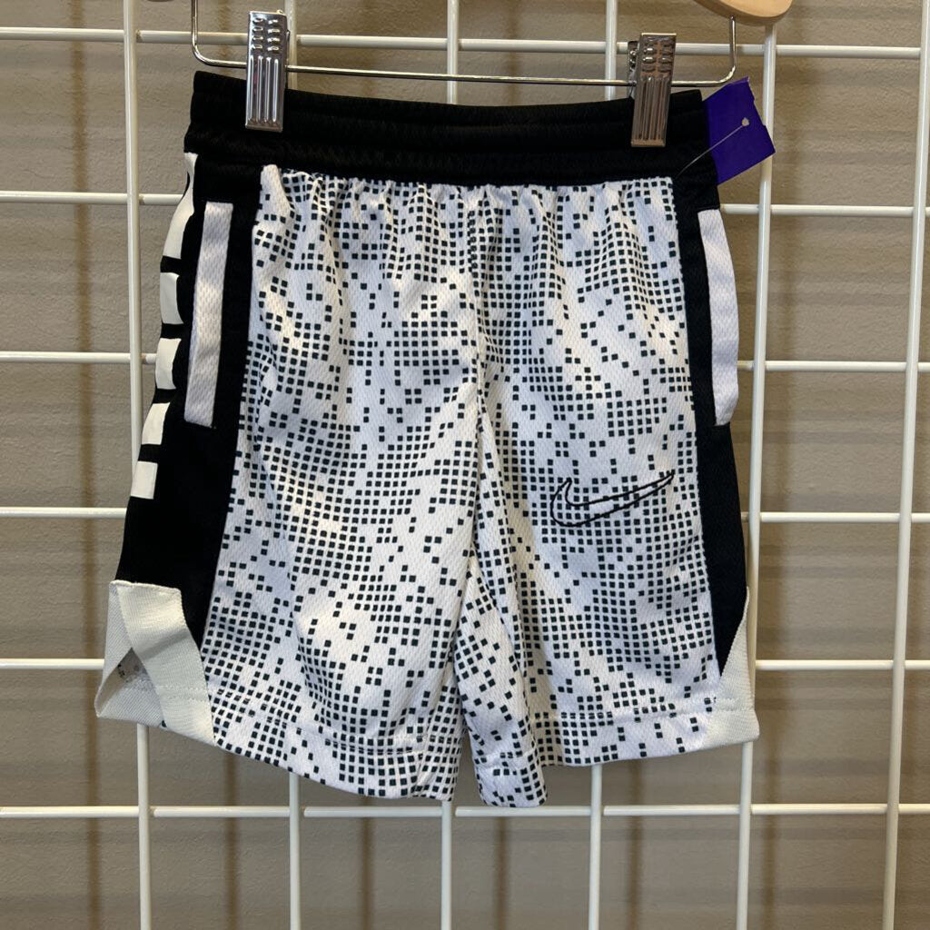 Nike Active Shorts - 5