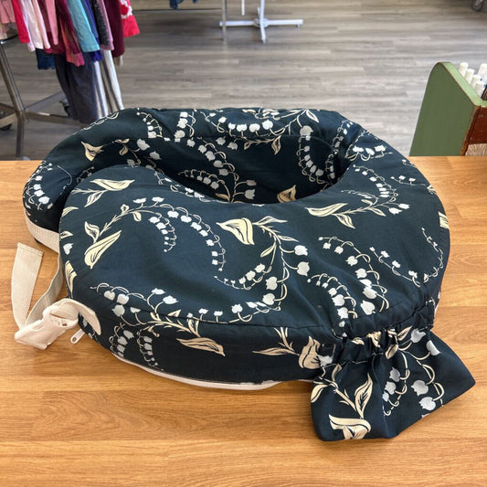 My Brest Friend Pillow - Blue Floral