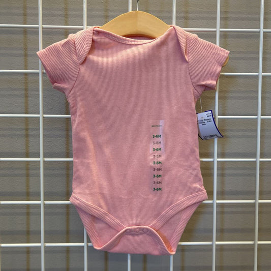 NWT Dip Ribbed SS Onesie - 3/6m