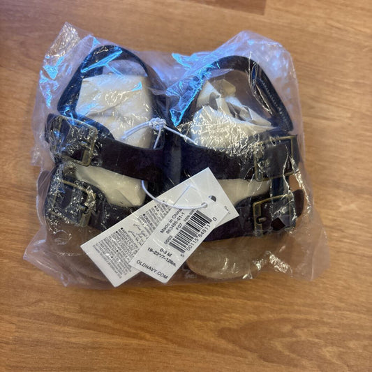 NWT Old Navy Brown Sandal Crib Shoes - 0/3m