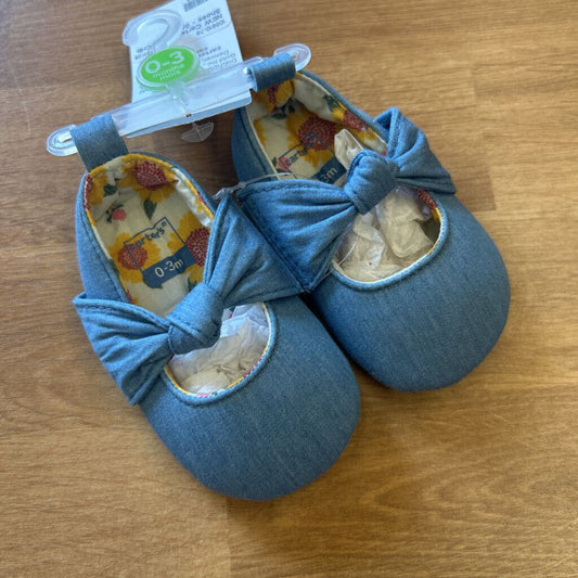 NEW Carter's Blue Crib Shoes - 0/3m