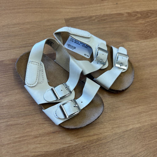 Old Navy White Sandal Crib Shoes - 6/12m