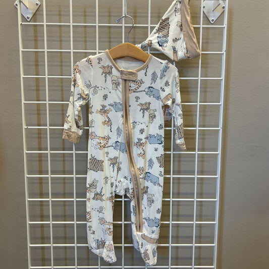 Disney Baby Pooh Family Super Soft Sleeper w/Bonnet 6/9m