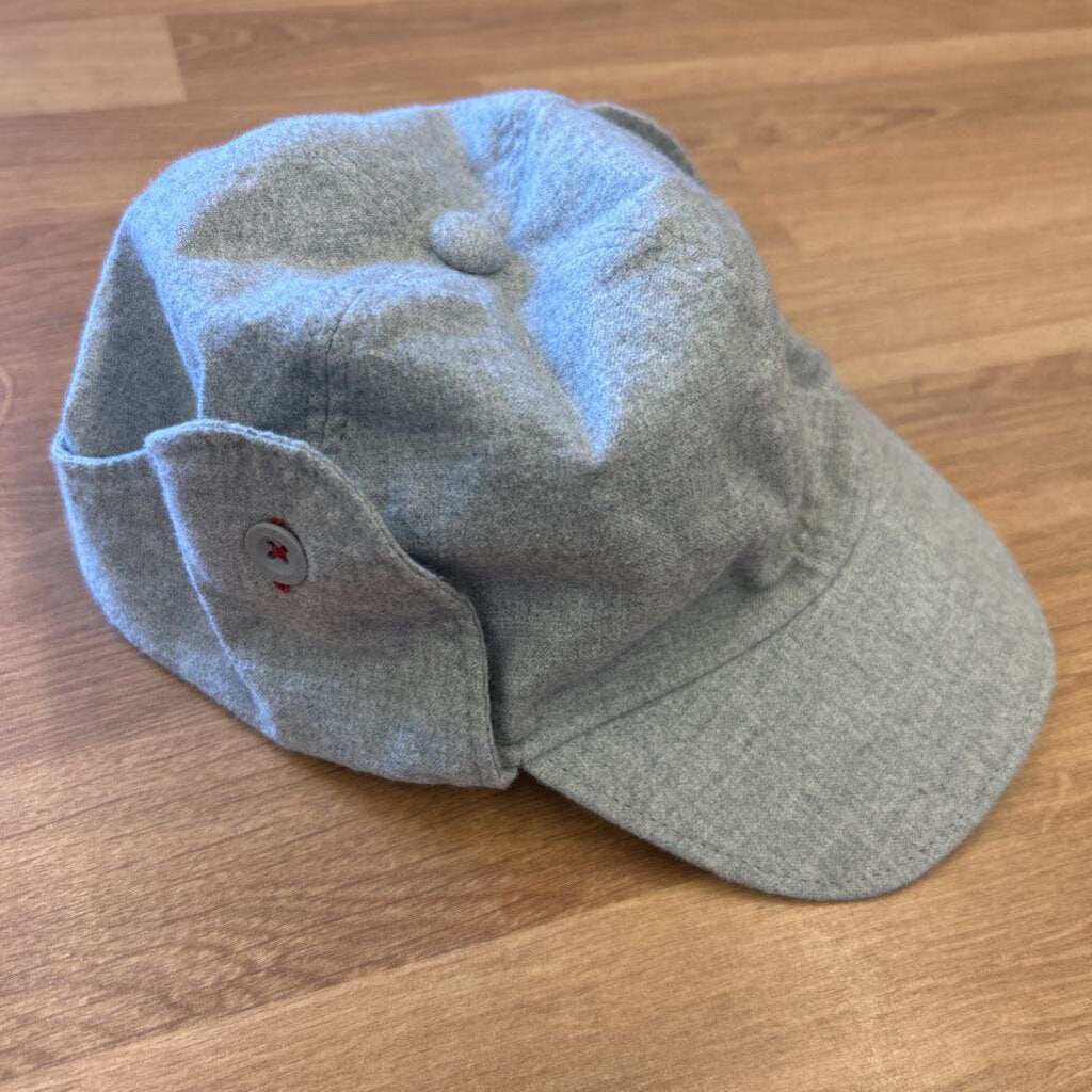 Baby Gap Grey Hat - 6/12m