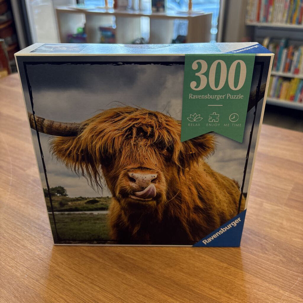 NEW Ravensburger Puzzle 300pc - Highland Cow