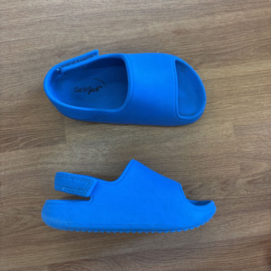 Cat & Jack Blue Sandals - 6