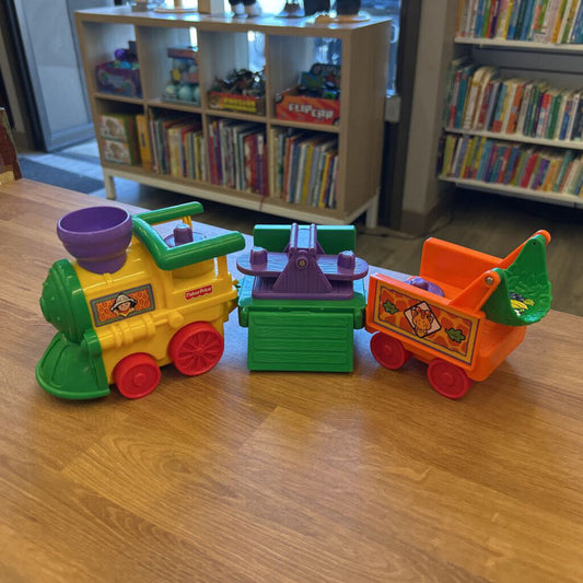 Vintage Fisher Price Little People Musical Zoo Train