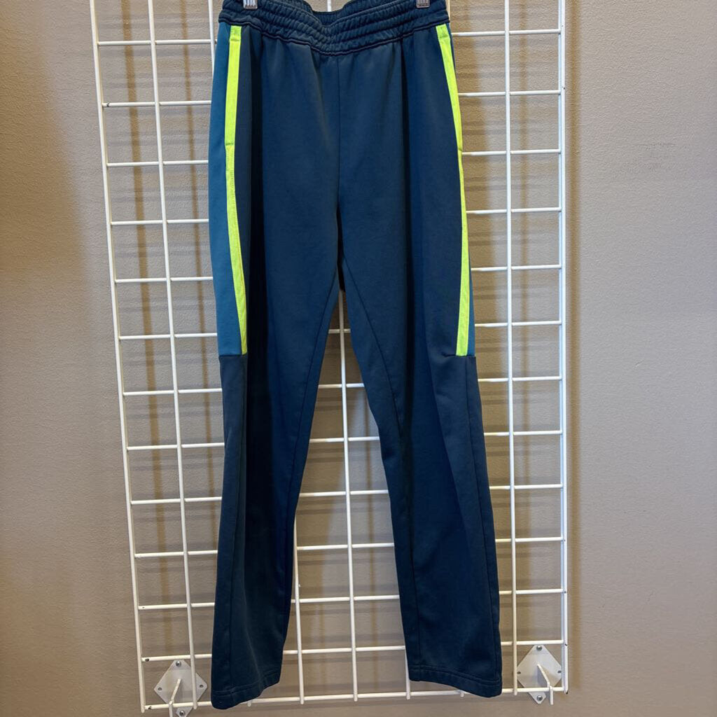Old Navy Active Pants (snag on back) - 12