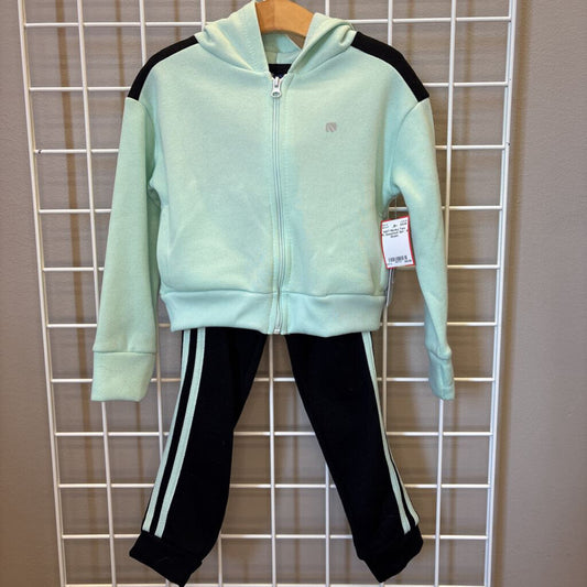 NWT Marika Two Pc Sweatsuit Set - 4