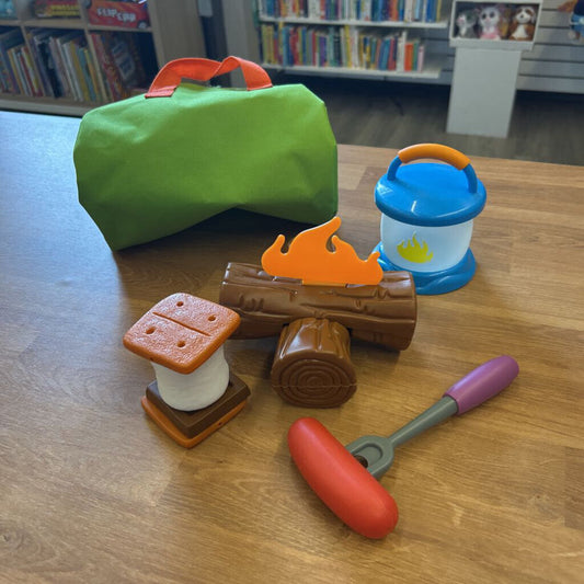 Learning Resources Camp Out! Play Set