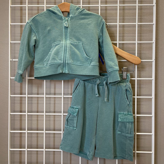 Cat & Jack Hoodie / Pants Set (some snags) - 18m