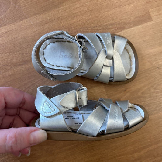 Salt Water Silver Sandals 4 (light wear)