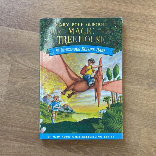Magic Tree House - Dinosaurs Before Dark