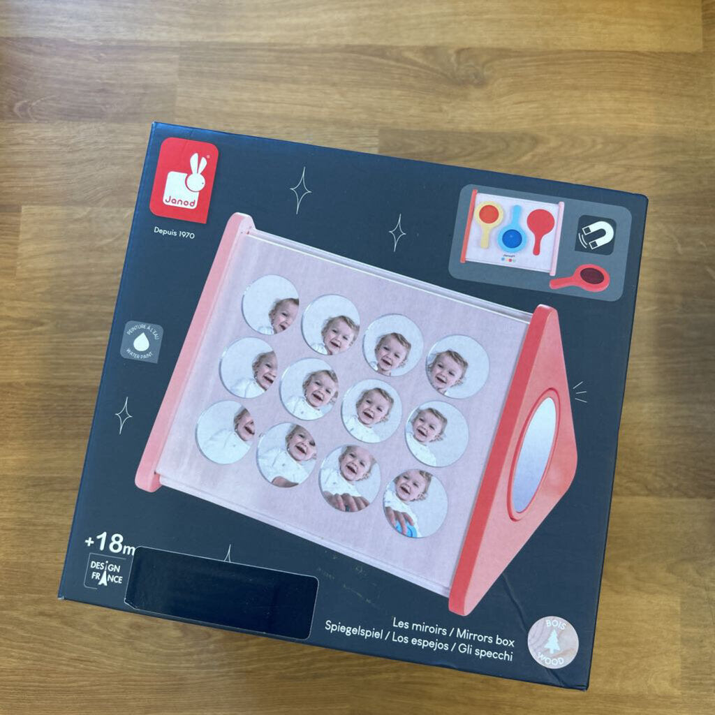 NEW Janod Mirrors Box