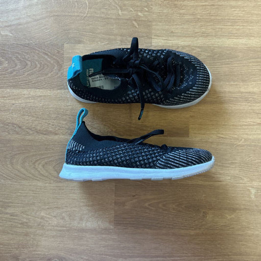 Native Black Knit Sneakers - 9.5