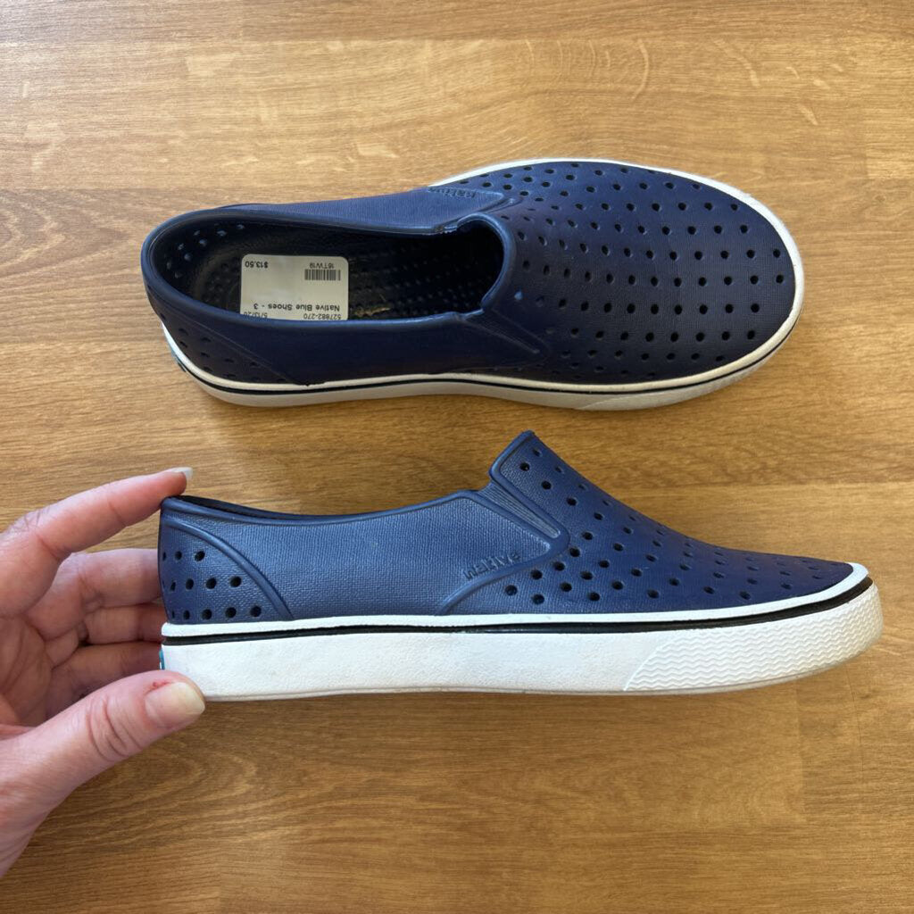 Native Blue Shoes - 3
