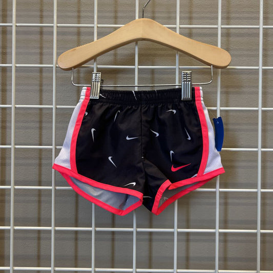 Nike Active Shorts - 12m