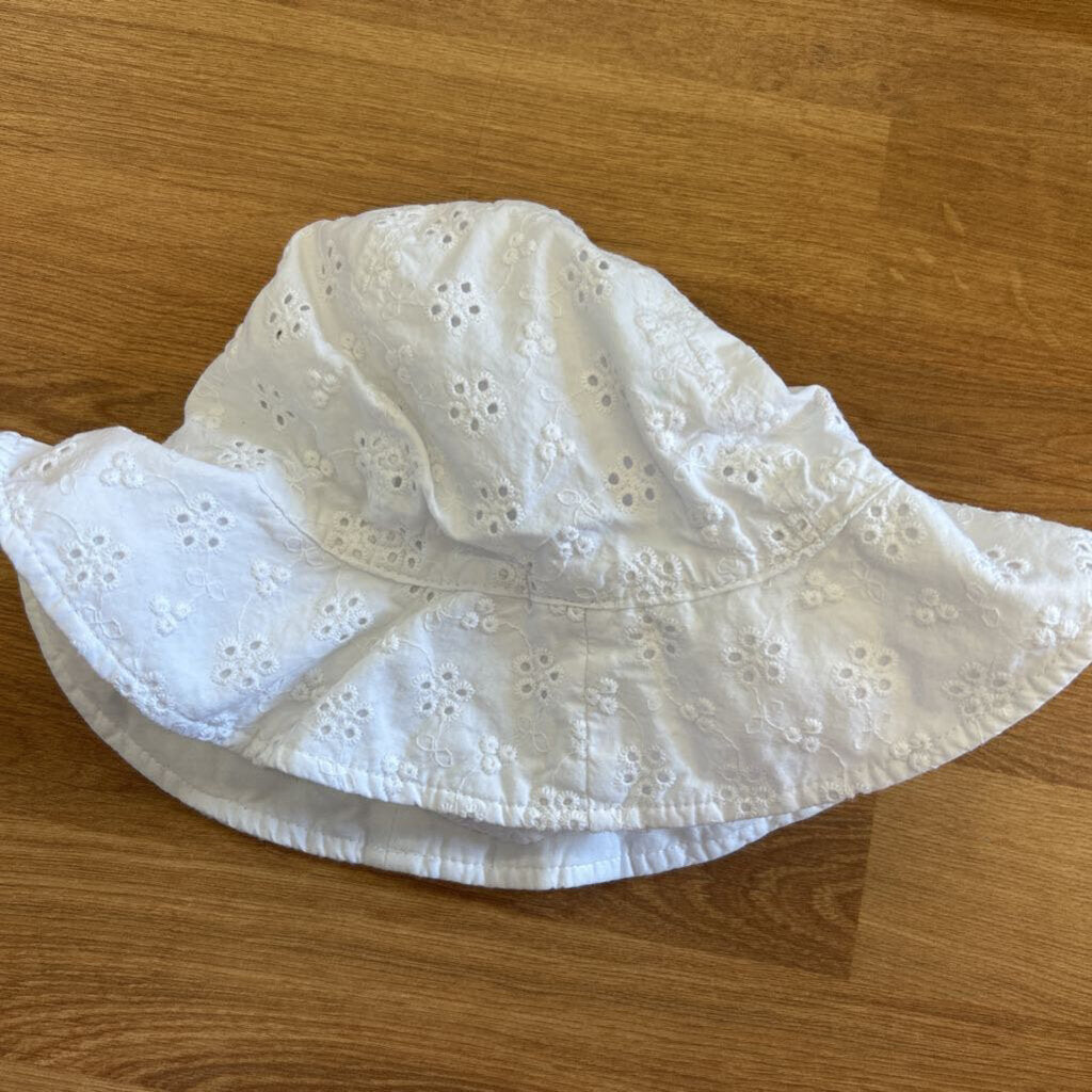 Carter's White Eyelet Sun Hat - 12/18m