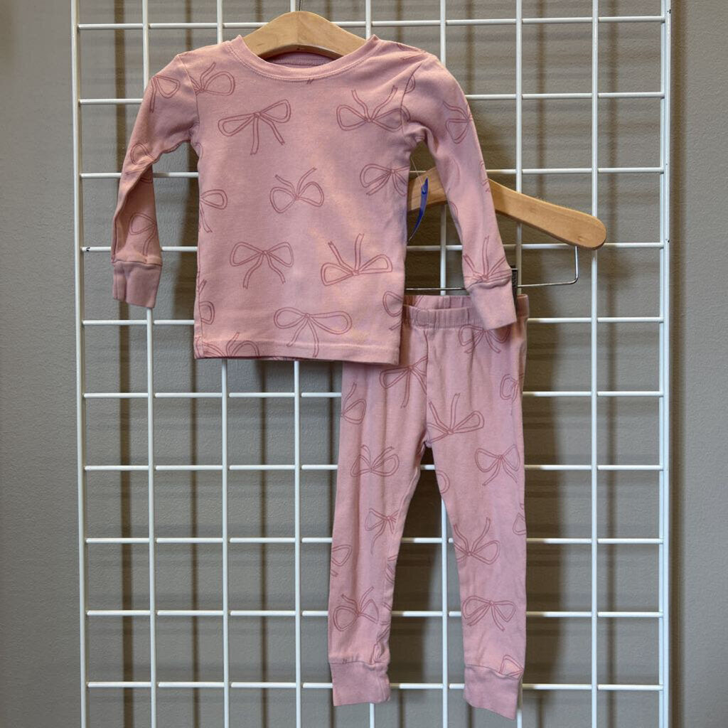 Carter's Bow Pjs - 18m