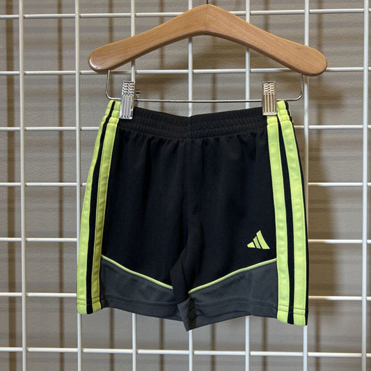Adidas Active Shorts - 3T