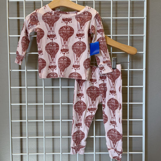 Kate Quinn Hot Air Ballon Two Pc Set - 2T