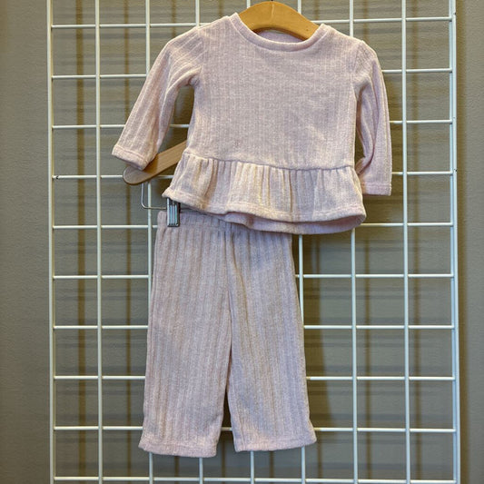 Old Navy Soft Two Pc Set - 6/12m