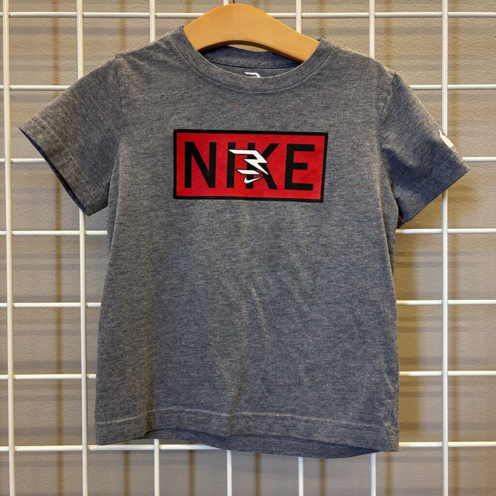 Nike 3 Brand SS Tee - 4/5