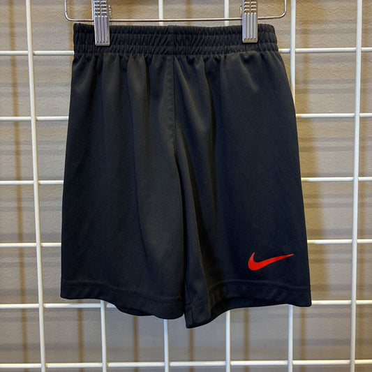 Nike Dri Fit Shorts - 4/5