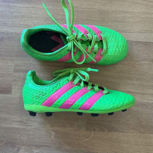 Adidas Green/Pink Soccor Cleats 11