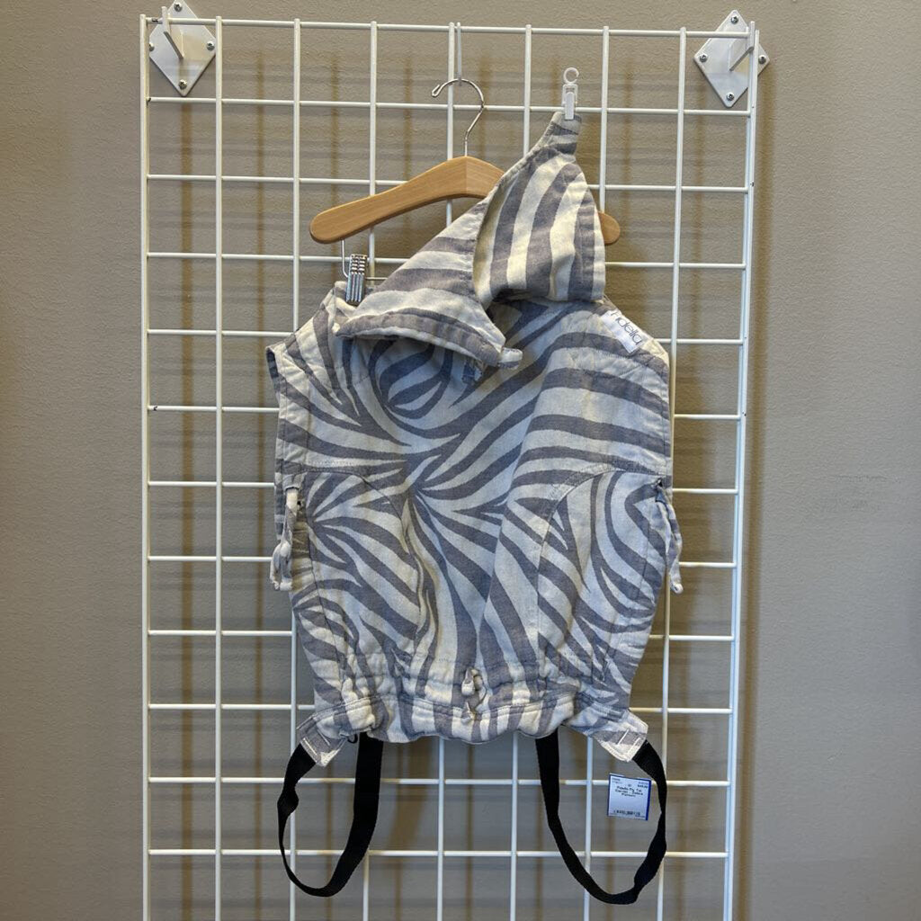 Fidella Fly Tai Carrier - Zebra Pattern