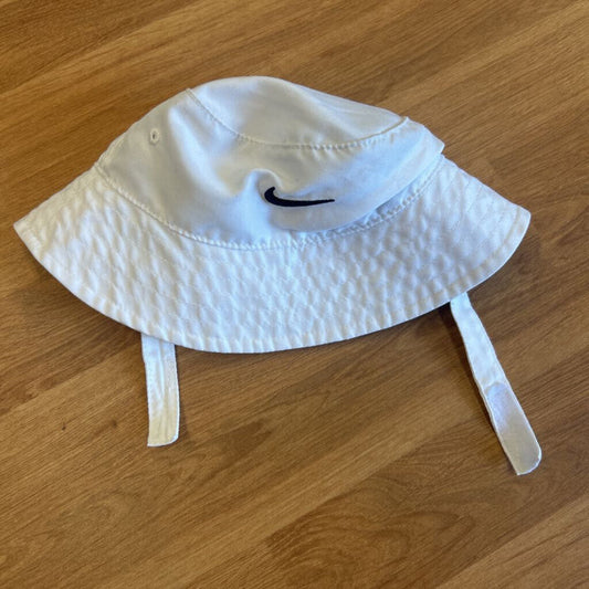 Nike White Bucket Hat - Infant