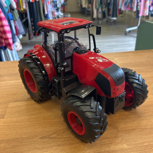 Play Red Tractor