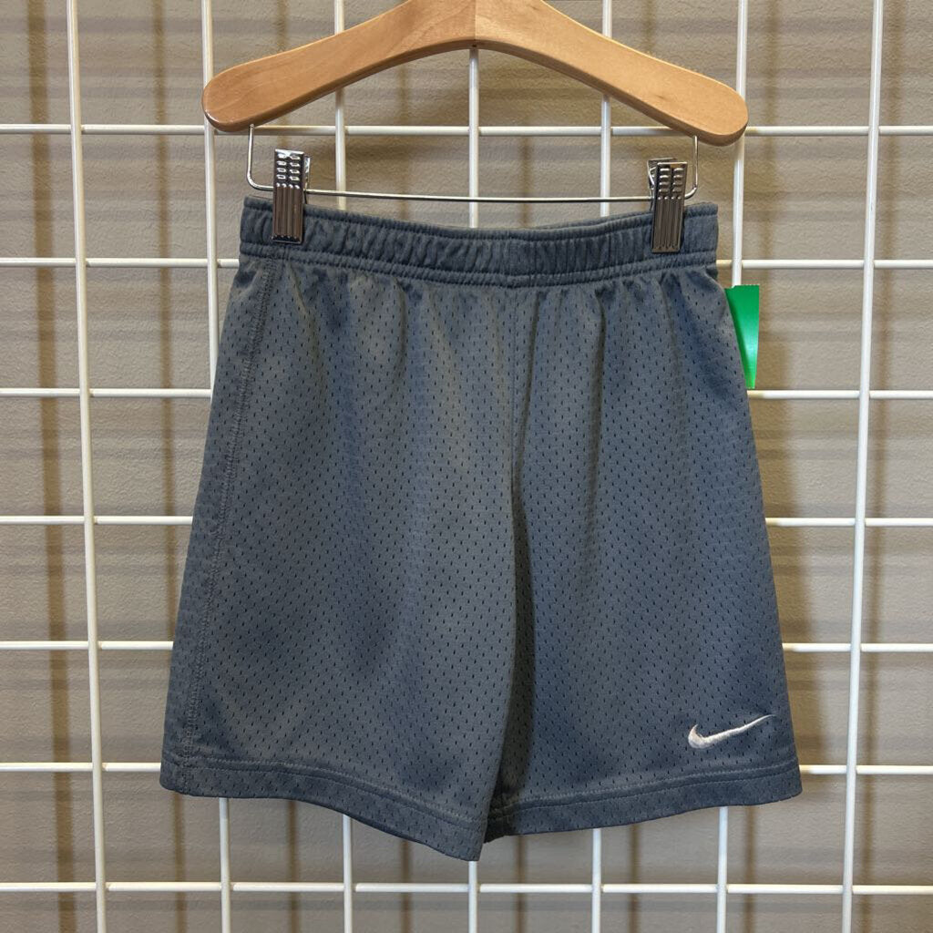Nike Active Shorts - 7