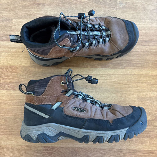 Keen Brown Hiking Boots - 4