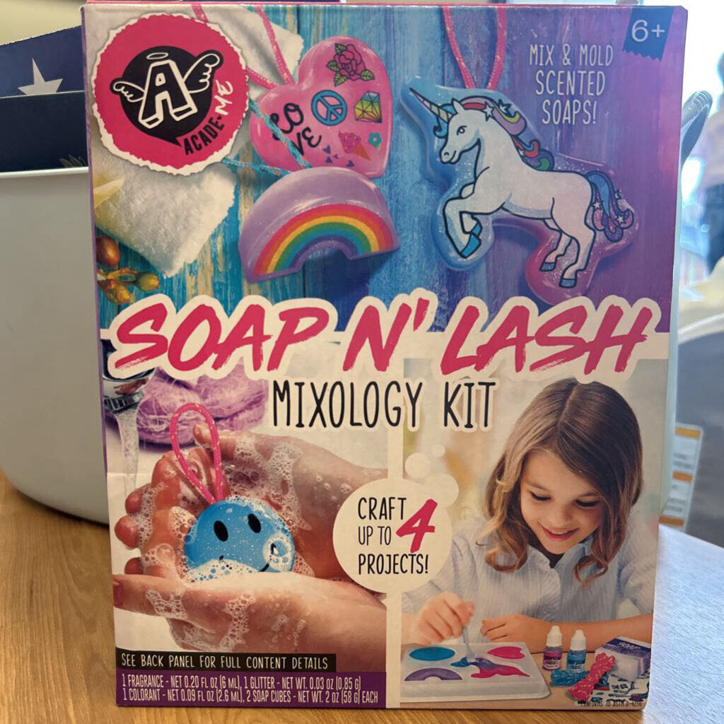 Soap n' Lash Mixology Kit