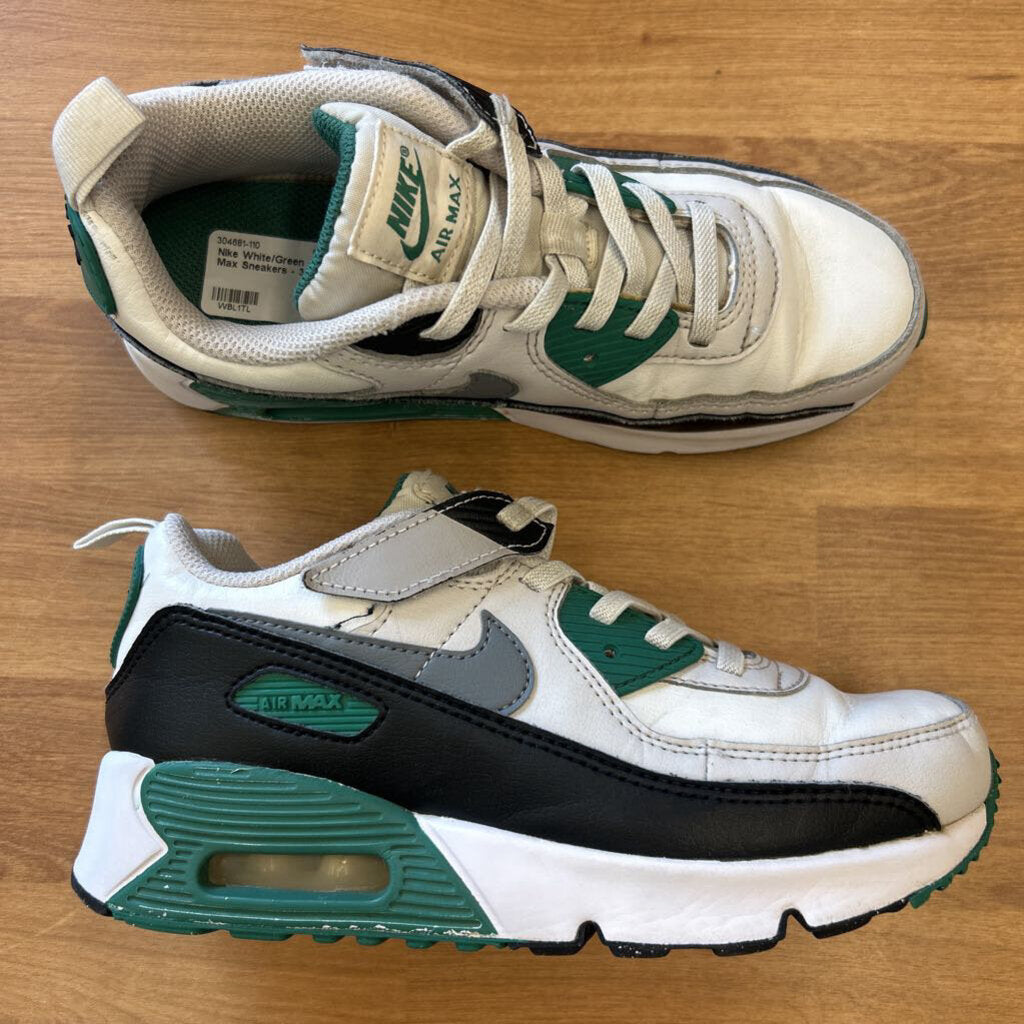 Nike White/Green Air Max Sneakers - 3
