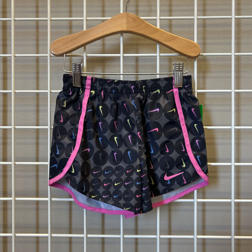 Nike Active Shorts - 6x